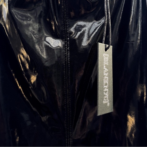 (New with Tags) BLANKNYC Faux Patent Leather Leggings (Size: 29) - Picture 7 of 10